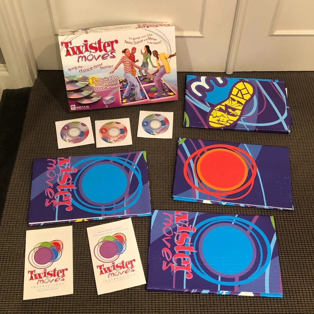 TWISTER MOVES 2003 EDITION - NEVER USED